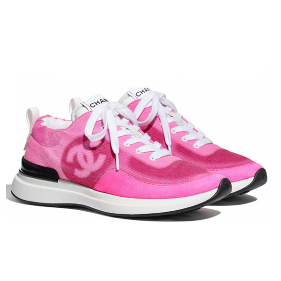 Chanel 21S Neon Pink Denim Suede CC Logo Lace Up Low Top Trainer Sneaker 39.5 - Picture 3 of 12